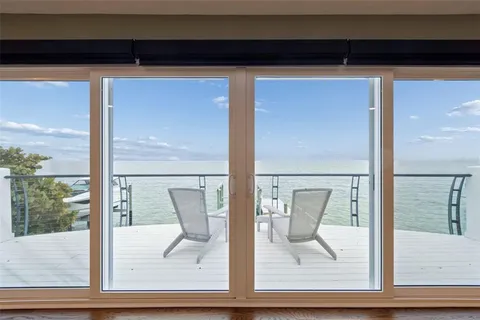 $3,950,000 | 1936 Carolina Avenue Northeast, St. Petersburg, FL 33703