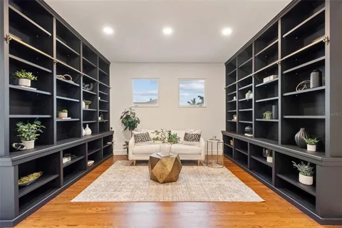 $3,950,000 | 1936 Carolina Avenue Northeast, St. Petersburg, FL 33703