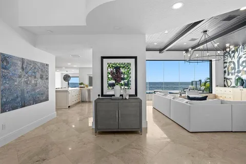 $3,950,000 | 1936 Carolina Avenue Northeast, St. Petersburg, FL 33703