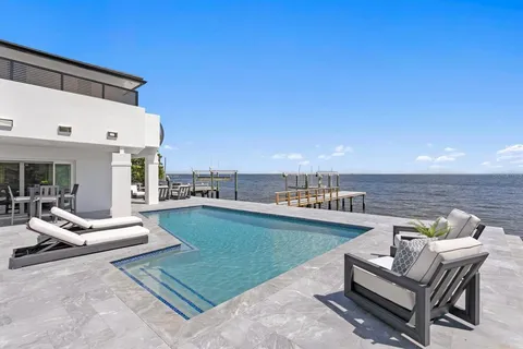$3,950,000 | 1936 Carolina Avenue Northeast, St. Petersburg, FL 33703