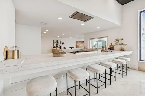 $3,950,000 | 1936 Carolina Avenue Northeast, St. Petersburg, FL 33703