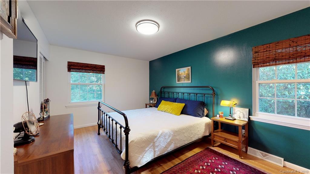290 Jims Branch Road Swannanoa, NC 28778 - Photo 6 of 34 Gallery Image 6