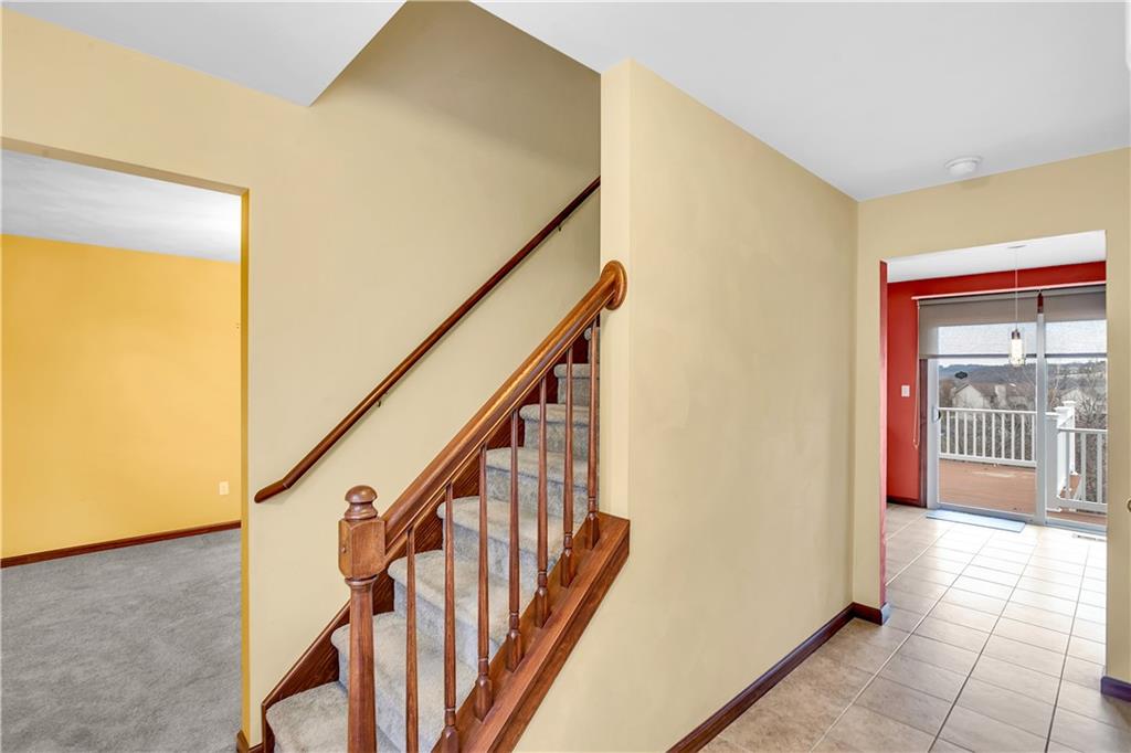146 Rustic Ridge Drive Pittsburgh, PA 15239 - Photo 22 of 34 The entry is a welcoming space to greet family & friends...