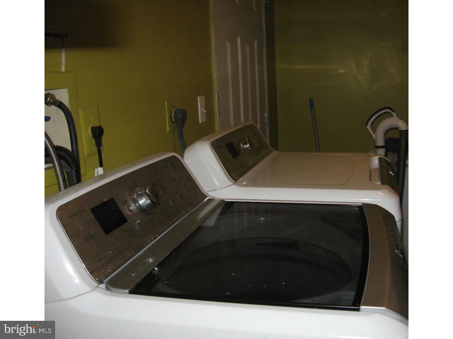 40 Valley Road Levittown, PA 19057 - Photo 16 of 22 Laundry Room