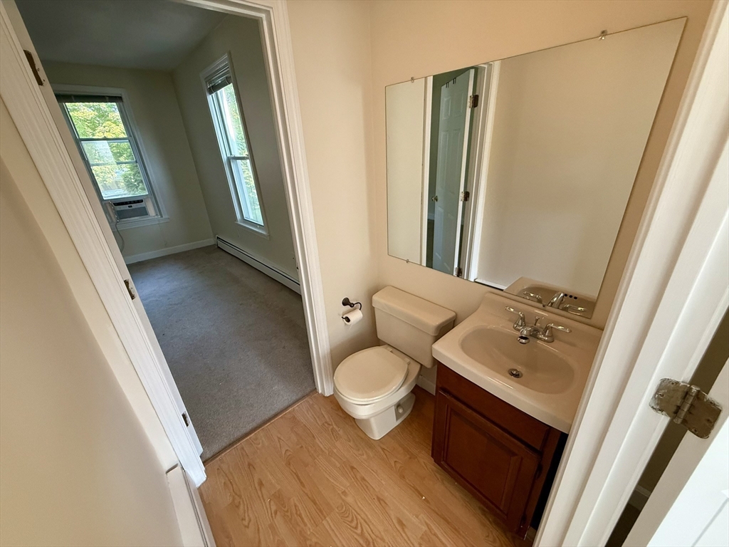 40 Chestnut Street, Unit 1 Andover, MA 01810 - Photo 13 of 20