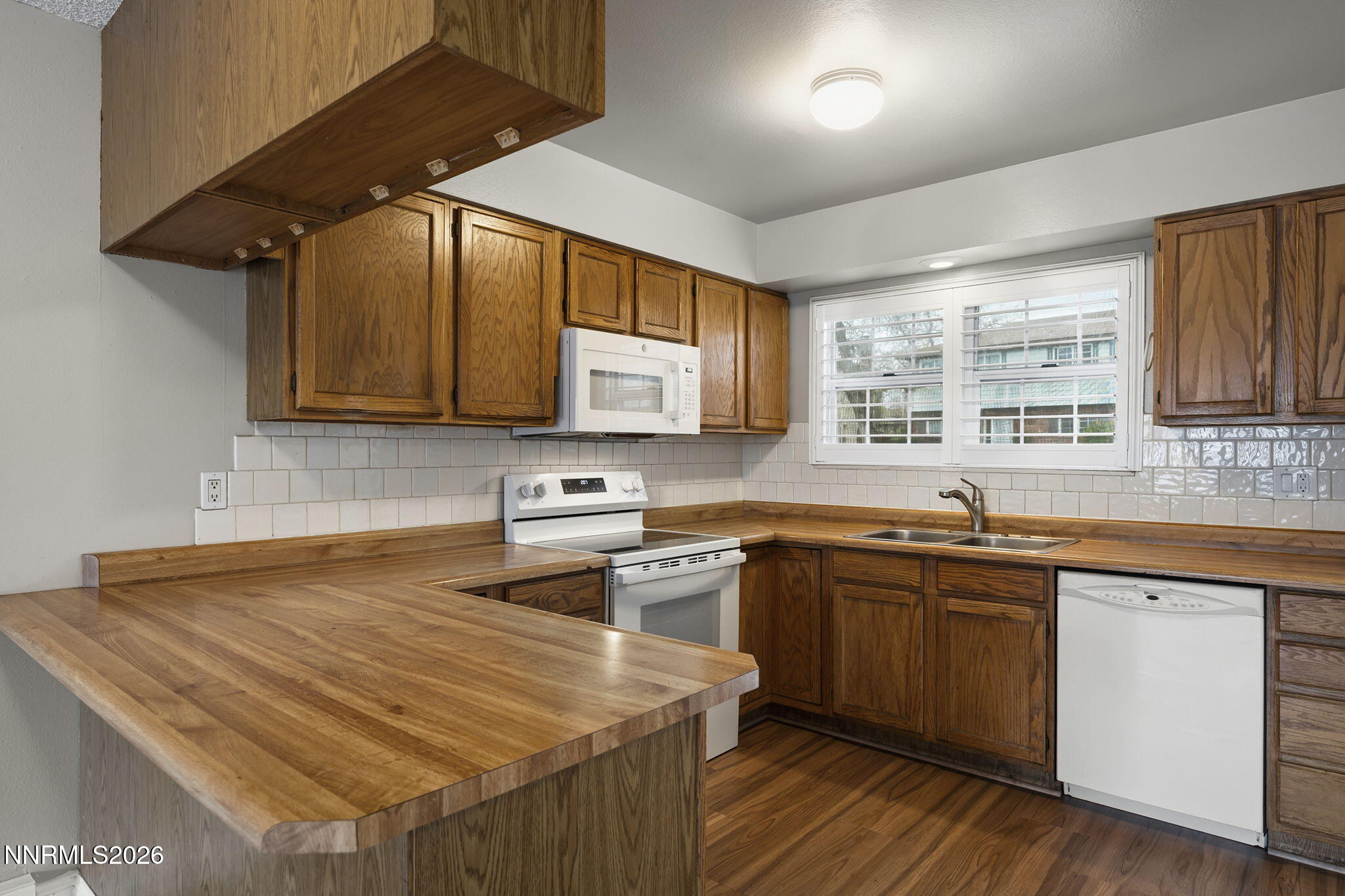 9-web-or-mls-_DSC7260