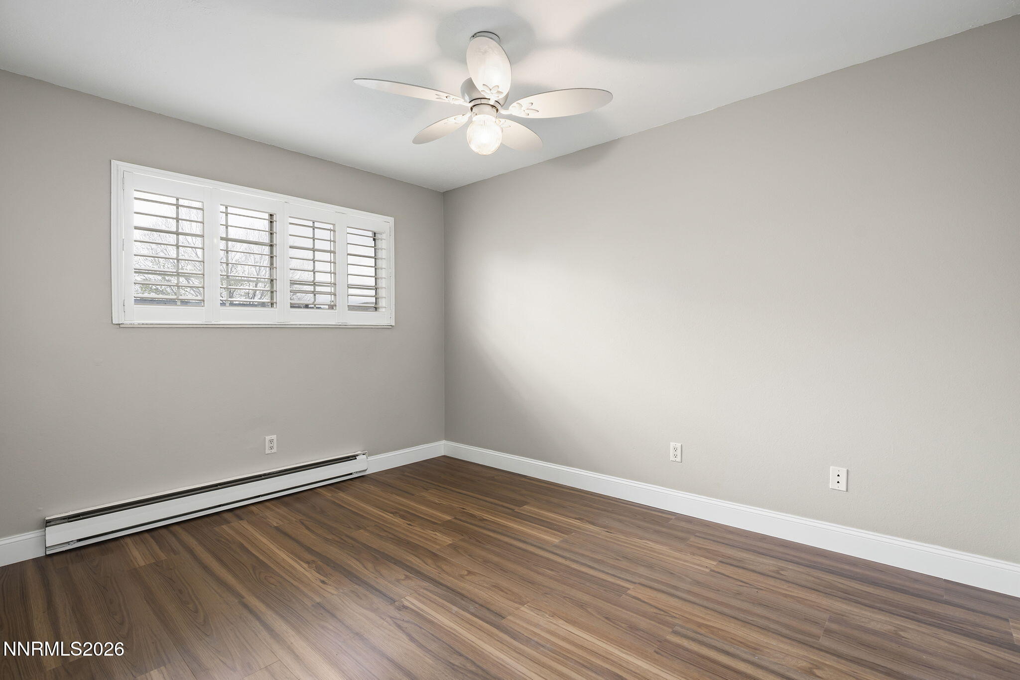 227 Smithridge Park Reno, NV 89502 - Photo 13 of 17 16-web-or-mls-_DSC7295