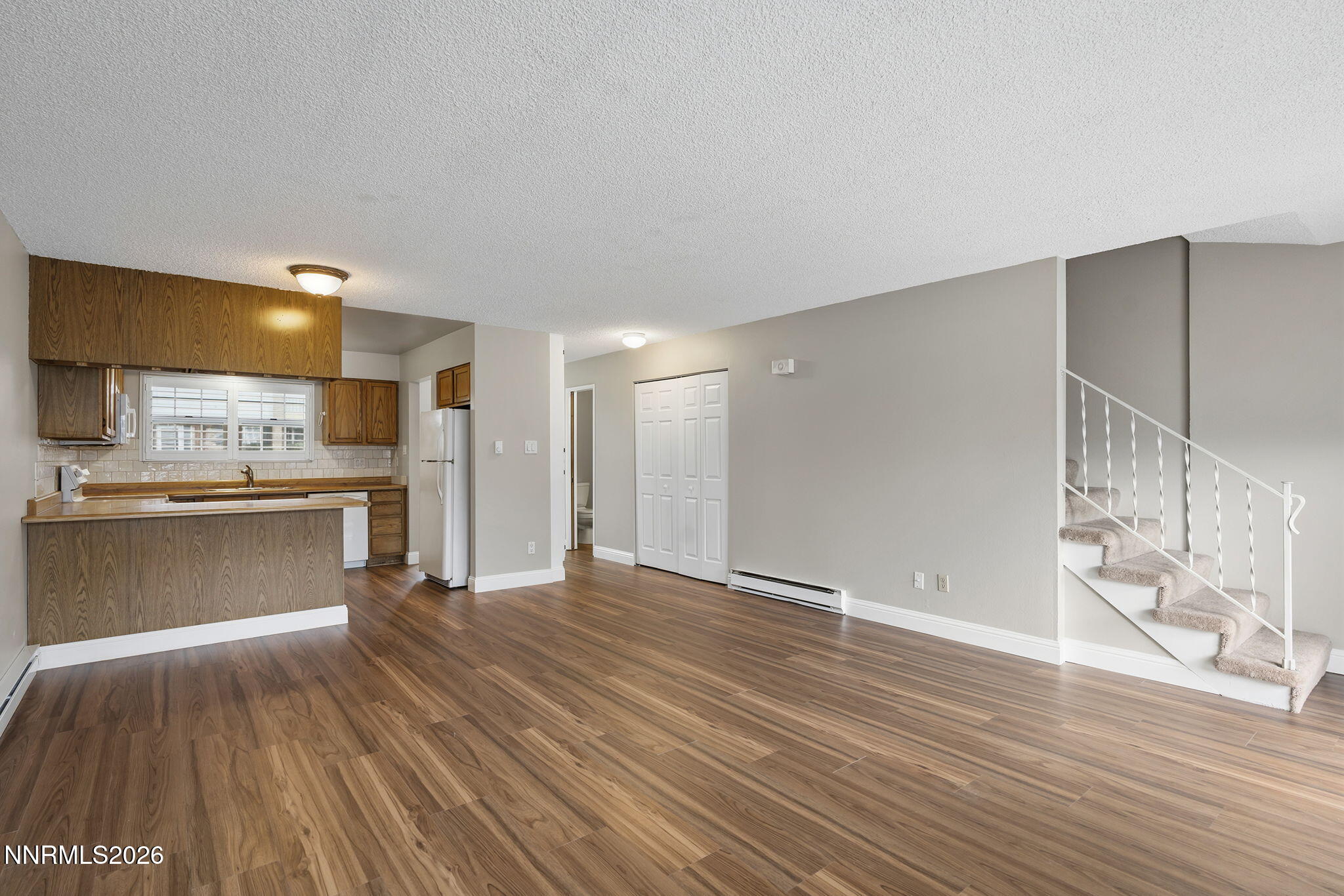227 Smithridge Park Reno, NV 89502 - Photo 2 of 17 6-web-or-mls-_DSC7240
