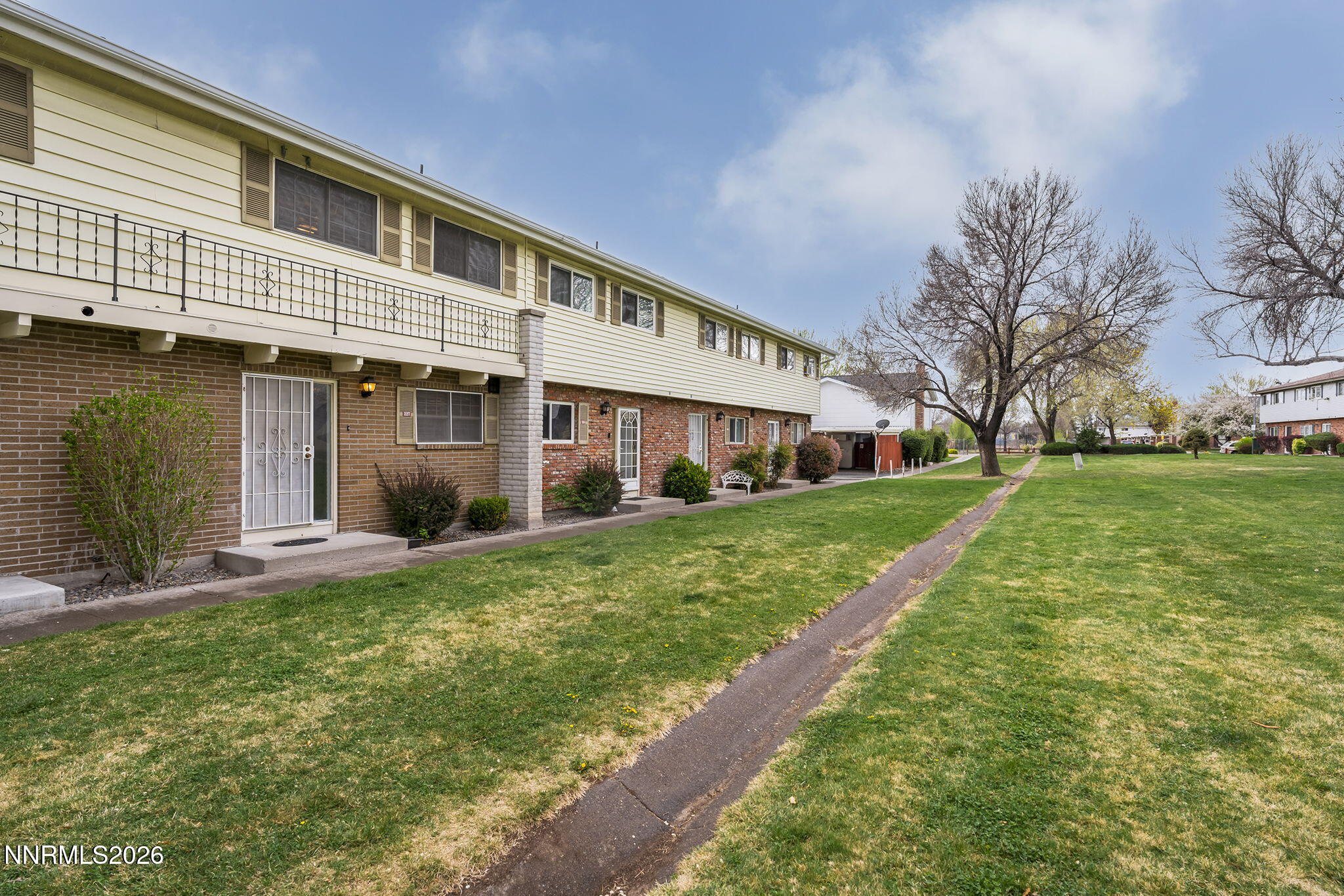 227 Smithridge Park Reno, NV 89502 - Photo 5 of 17 2-web-or-mls-_DSC7218
