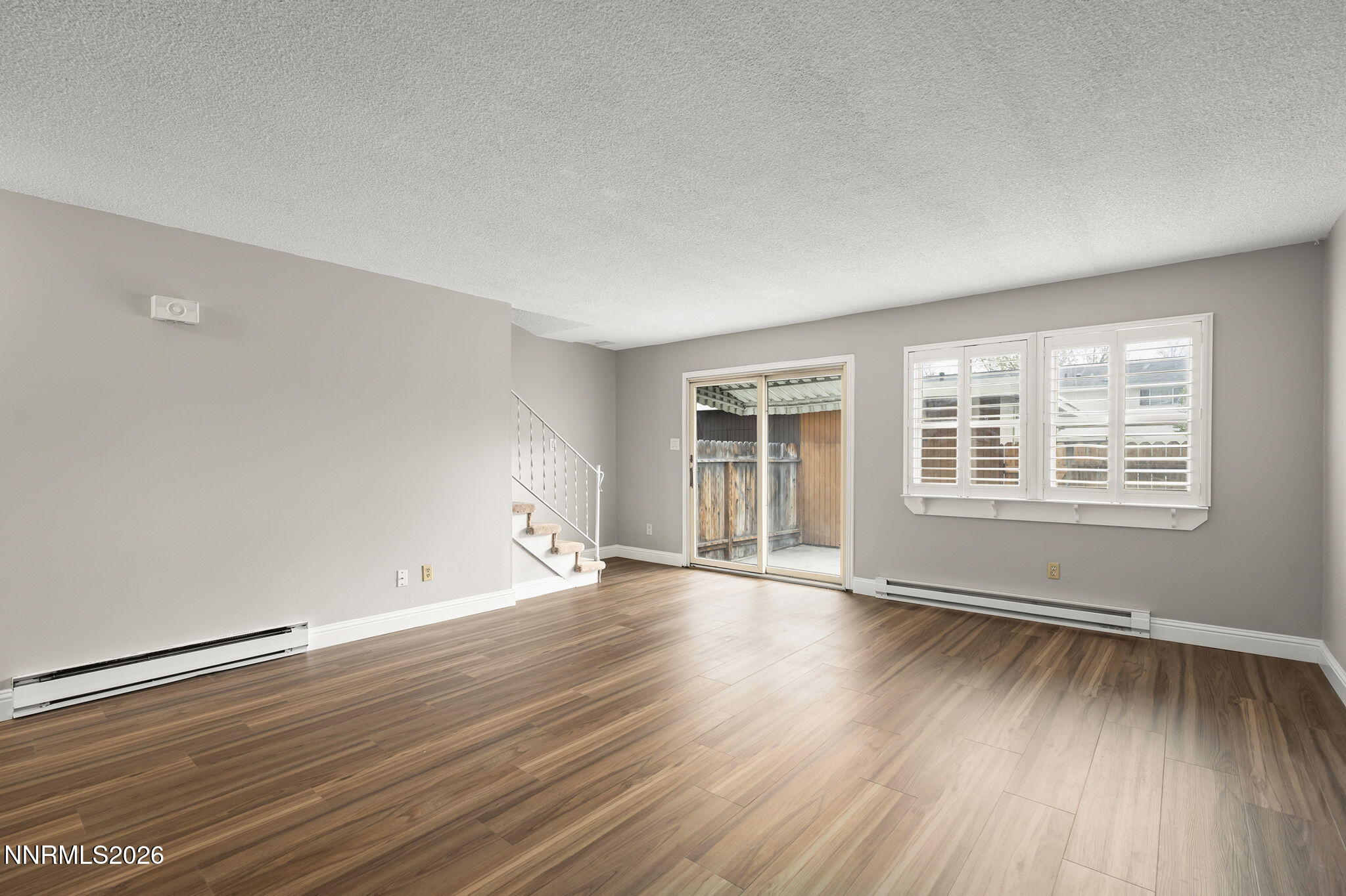 227 Smithridge Park Reno, NV 89502 - Photo 7 of 17 5-web-or-mls-_DSC7235