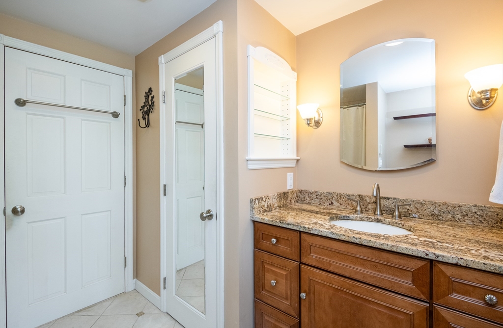 37 Colrain Road Topsfield, MA 01983 - Photo 27 of 42