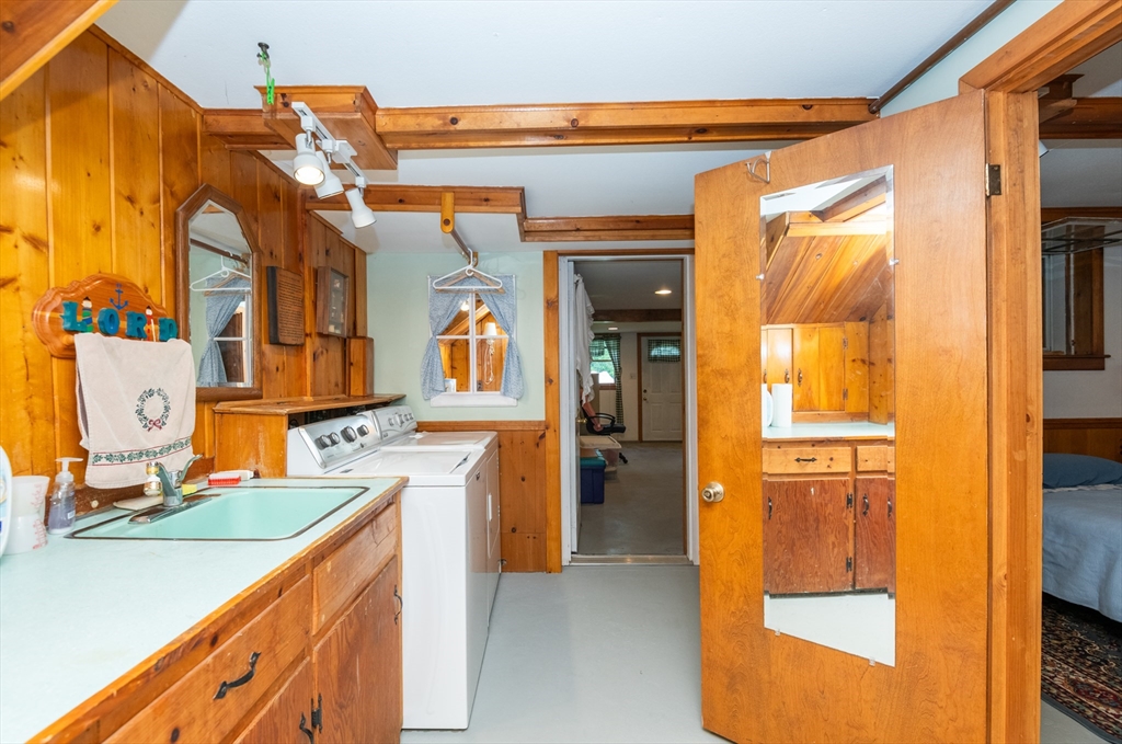 37 Colrain Road Topsfield, MA 01983 - Photo 35 of 42
