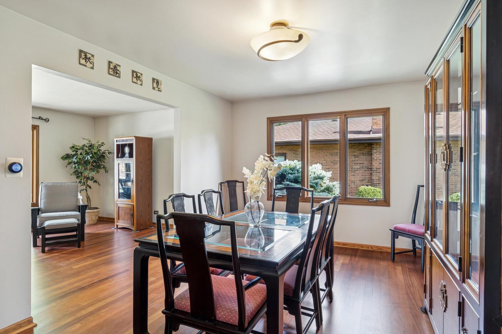 2417 Green Valley Road Darien, IL 60561 - Photo 8 of 21 Gallery Image 8