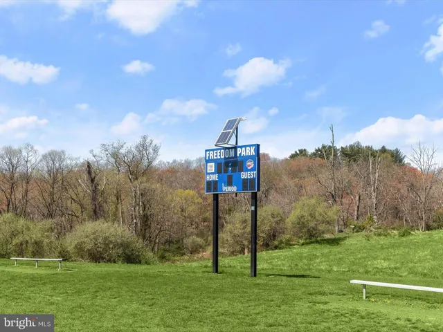 $750,000 | 492 Hawkridge Lane, Sykesville, MD 21784