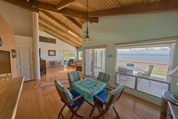$950,000 | 2452 Kamehameha V Highway, Kaunakakai, HI 96748