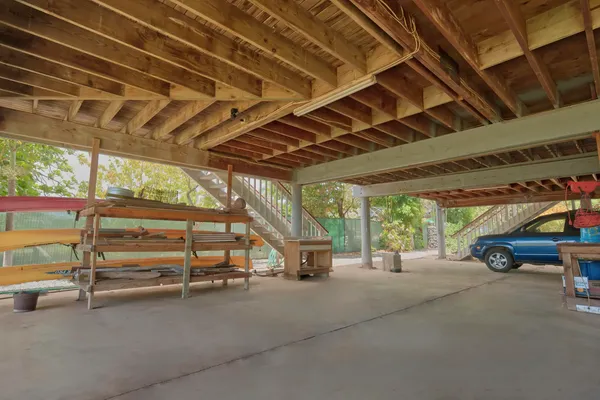 $950,000 | 2452 Kamehameha V Highway, Kaunakakai, HI 96748
