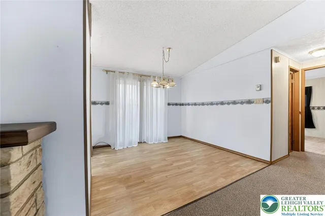 $90,000 | 37 Stacey Drive, Walnutport, PA 18088