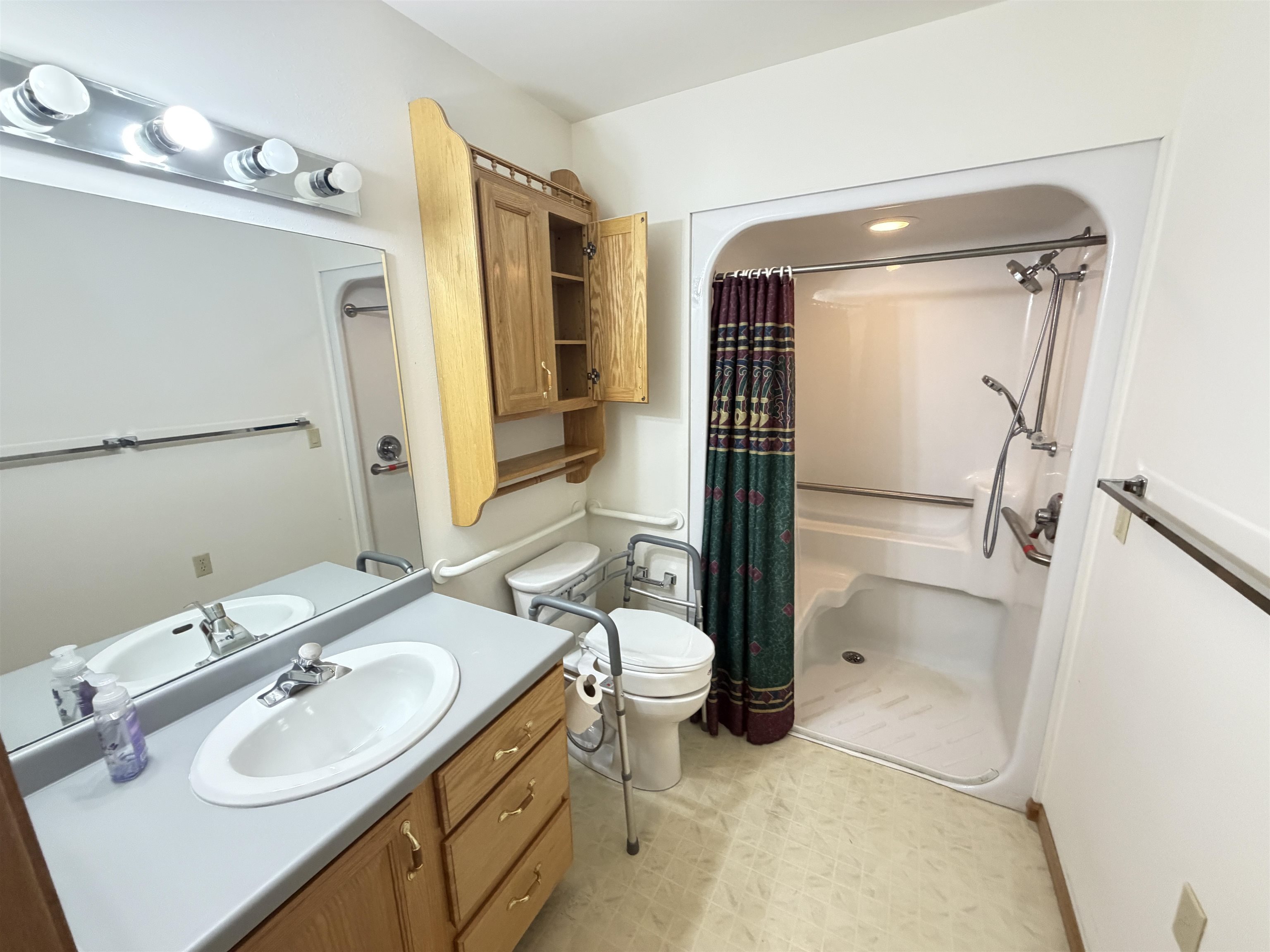 635 West Slifer Street, Unit D Portage, WI 53901 - Photo 8 of 13