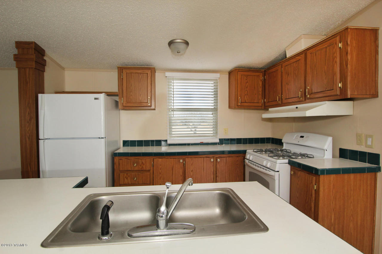 11058 West Kushmaul Road Tucson, AZ 85735 - Photo 13 of 21 Gallery Image 13