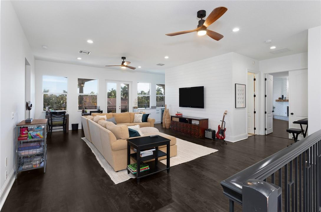 2810 Northeast 47th Street Lighthouse Point, FL 33064 - Photo 14 of 26 Photo 14