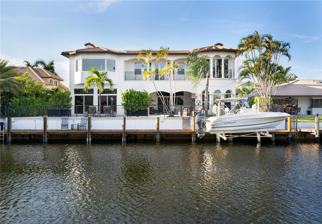 2810 Northeast 47th Street Lighthouse Point, FL 33064 - Photo 4 of 26 Photo 4
