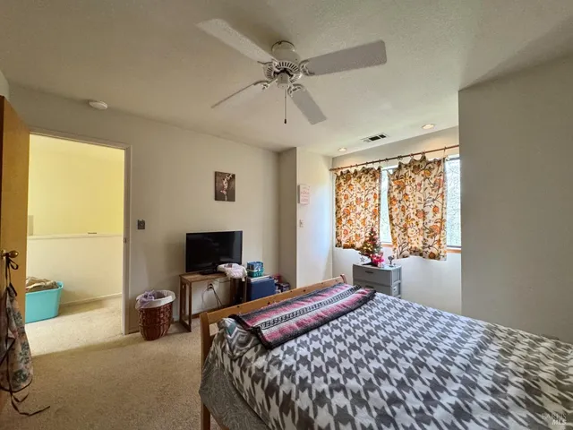 $1,325,000 | 5083 Dry Creek Road, Napa, CA 94558