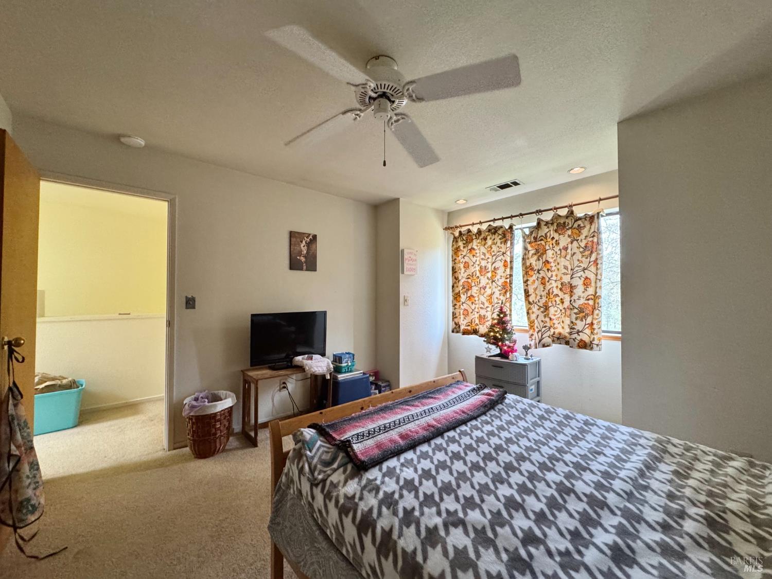 5083 Dry Creek Road Napa, CA 94558 - Photo 22 of 90