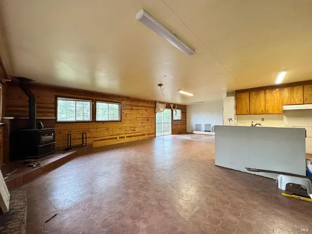 $1,325,000 | 5083 Dry Creek Road, Napa, CA 94558