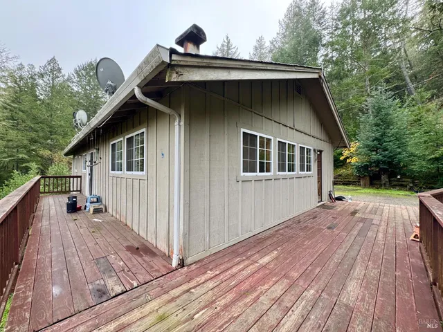 $1,325,000 | 5083 Dry Creek Road, Napa, CA 94558