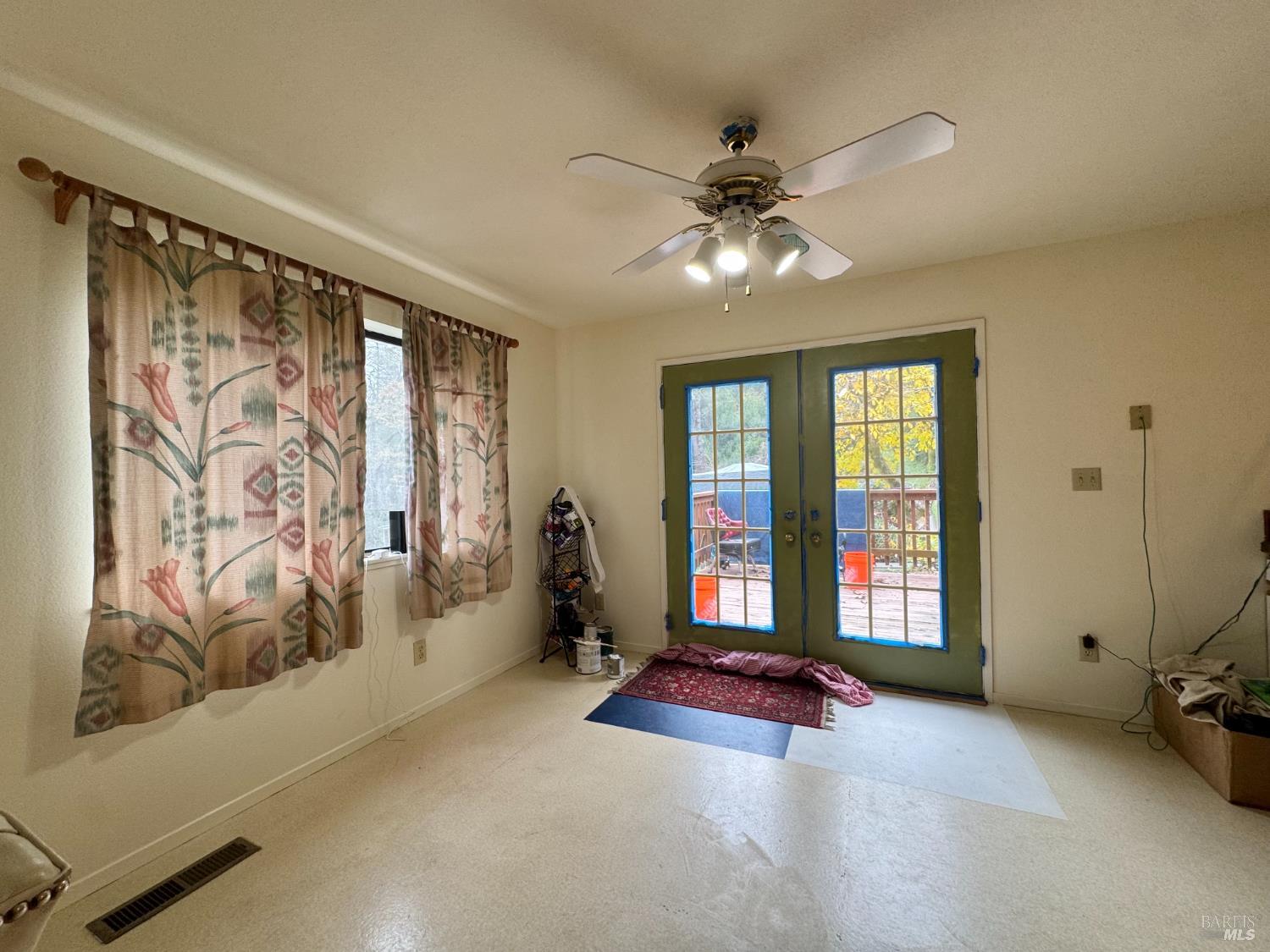 5083 Dry Creek Road Napa, CA 94558 - Photo 6 of 90 a living room with furniture and a large window