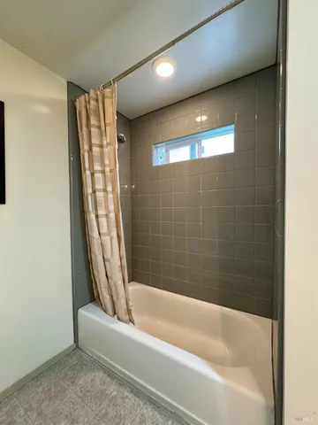 $1,325,000 | 5083 Dry Creek Road, Napa, CA 94558