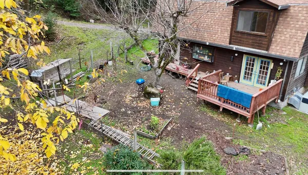 $1,325,000 | 5083 Dry Creek Road, Napa, CA 94558