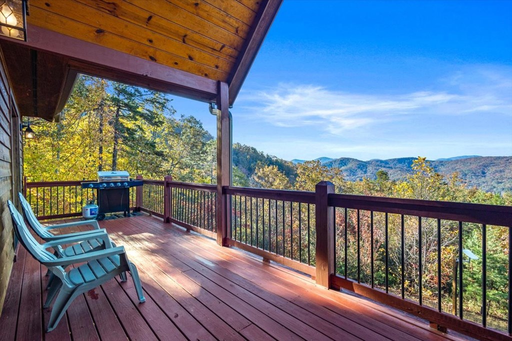 190 Regency Drive Murphy, NC 28906 - Photo 13 of 42 a view of a two chairs in the balcony