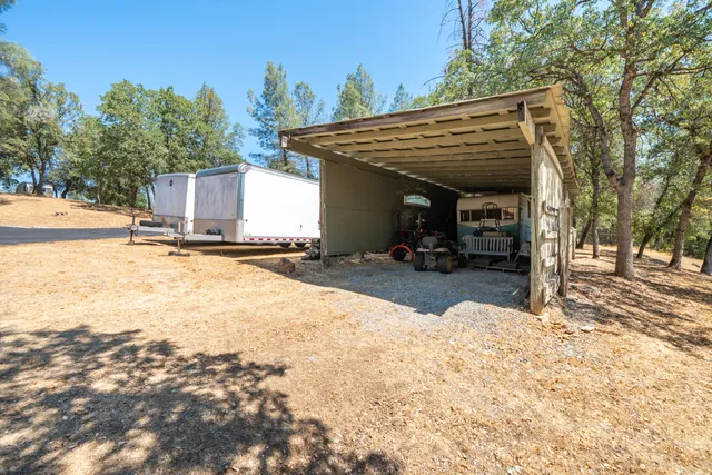 $500,000 | 7954 Placer Road, Redding, CA 96001