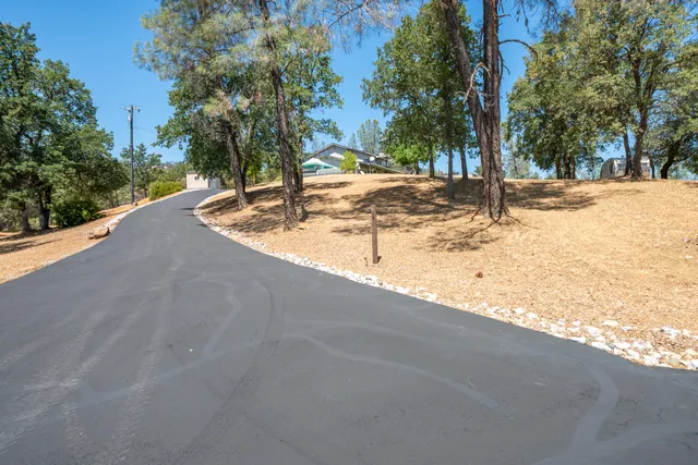 $500,000 | 7954 Placer Road, Redding, CA 96001