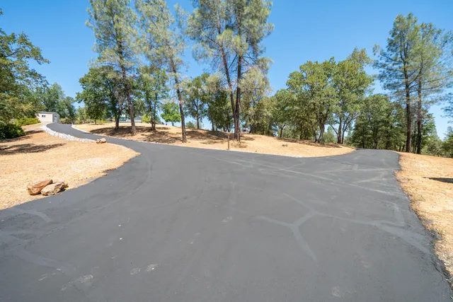 $500,000 | 7954 Placer Road, Redding, CA 96001