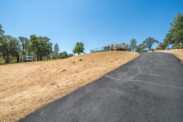 $500,000 | 7954 Placer Road, Redding, CA 96001
