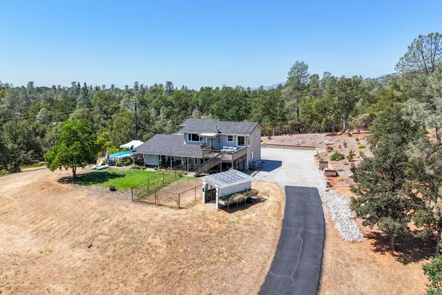 $500,000 | 7954 Placer Road, Redding, CA 96001
