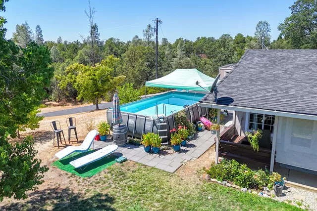 $500,000 | 7954 Placer Road, Redding, CA 96001