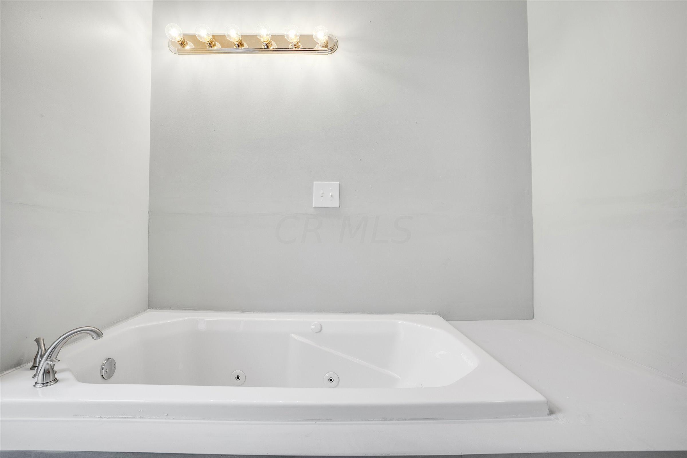 854 Lockbourne Road Columbus, OH 43206 - Photo 28 of 42