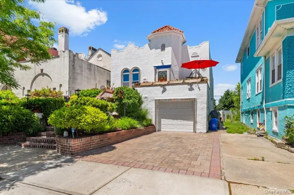 $1,299,999 | 323 East Walnut Street, Long Beach, NY 11561