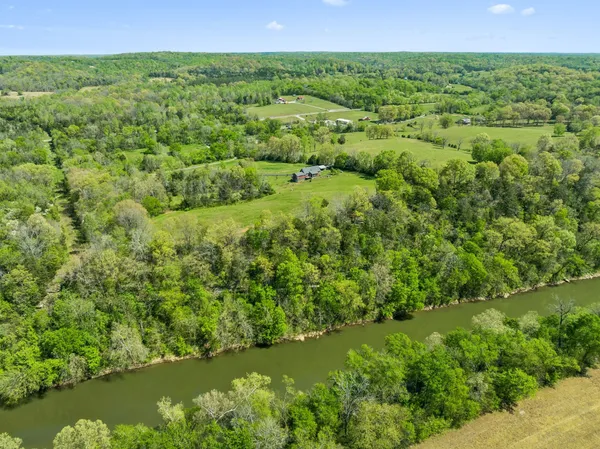 $1,050,000 | 4341 Marlowe Road, Williamsport, TN 38487