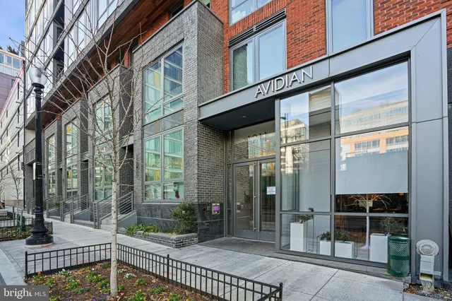 $400,000 | 1211 Van Street Southeast, Unit 614, Washington, DC 20003