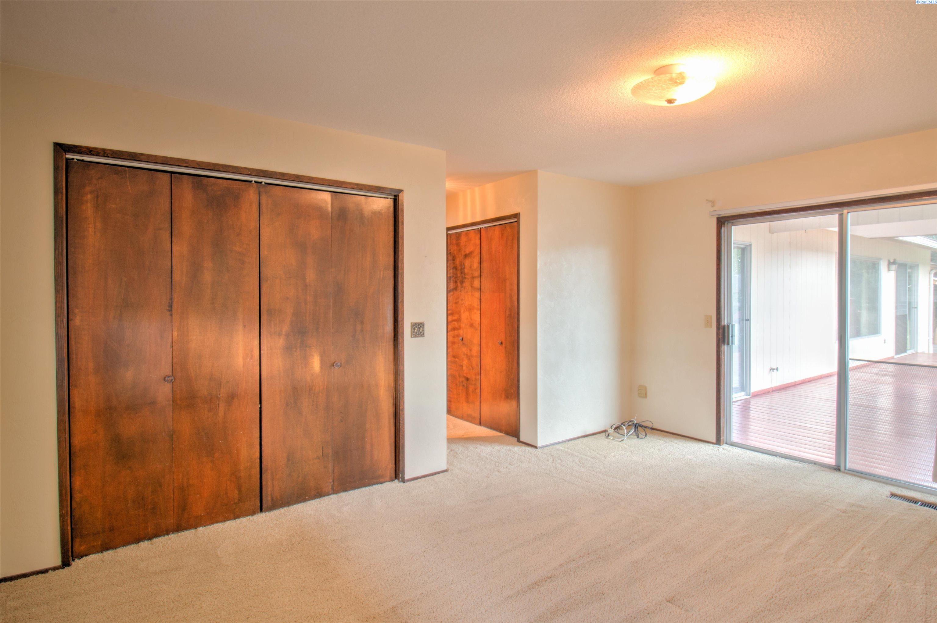 808 North Reed Place Kennewick, WA 99336 - Photo 16 of 27 Gallery Image 16