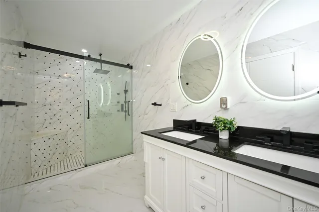 $1,499,000 | 1061 Fordham Lane, Woodmere, NY 11598