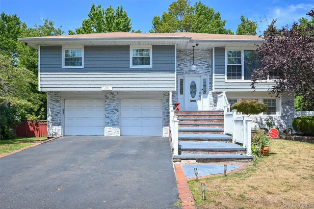 $1,499,000 | 1061 Fordham Lane, Woodmere, NY 11598