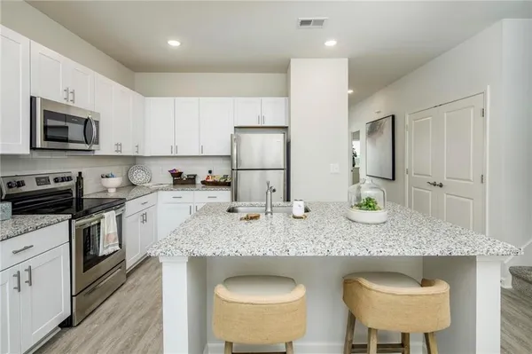 $1,896 | 62 Dawson Clb Way, Unit CARAWAY, Dawsonville, GA 30534