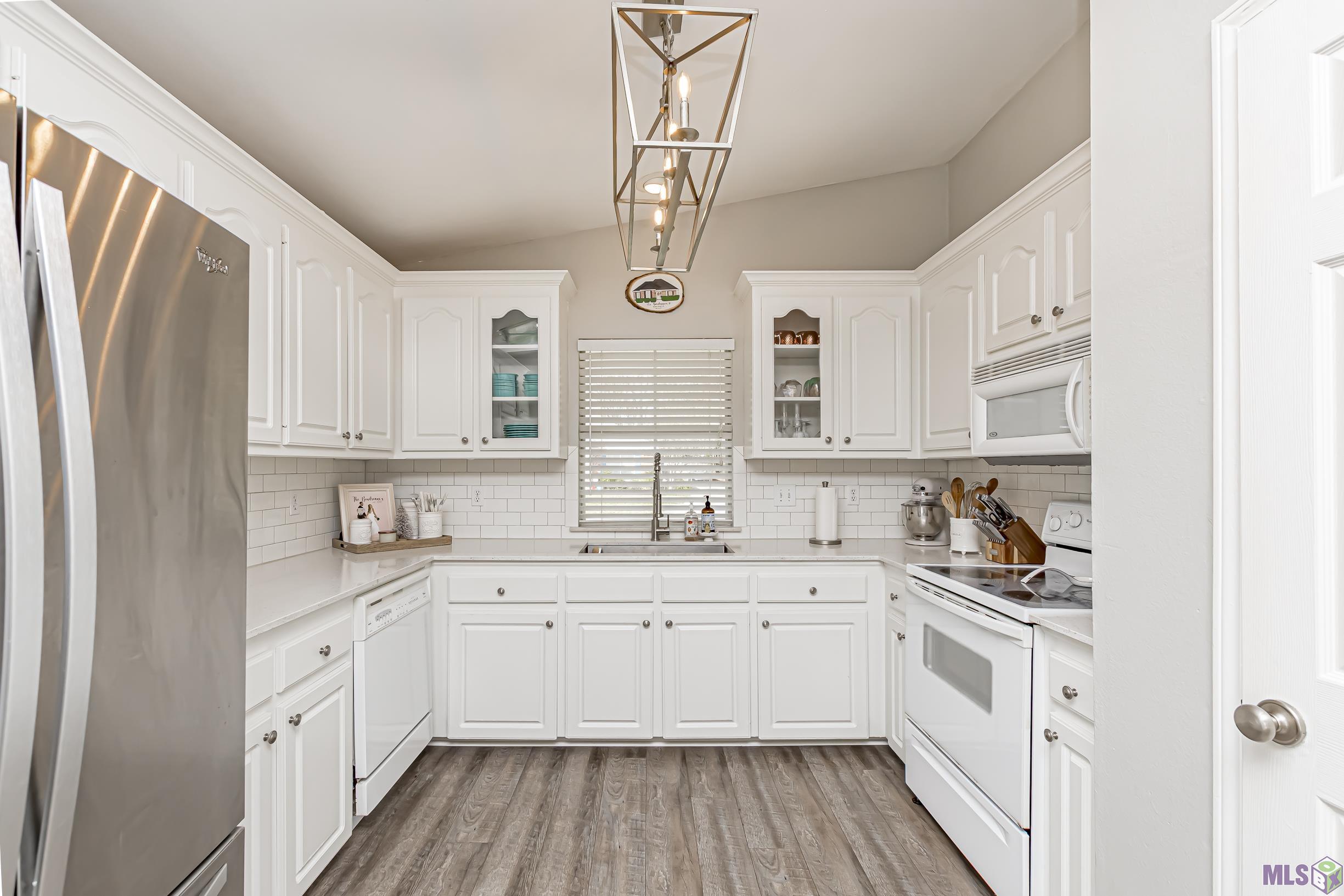 1193 Springlake Drive Baton Rouge, LA 70810 - Photo 12 of 31