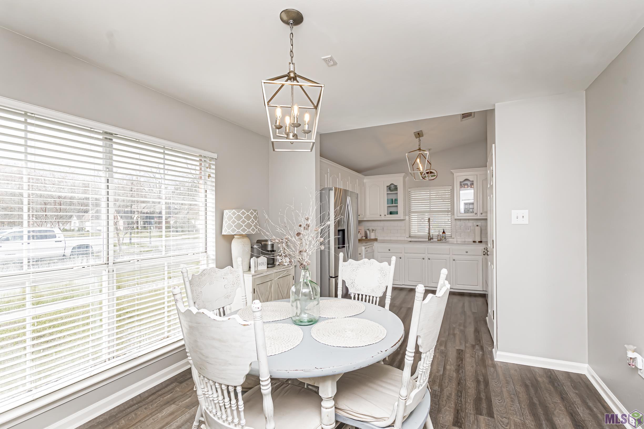 1193 Springlake Drive Baton Rouge, LA 70810 - Photo 10 of 31