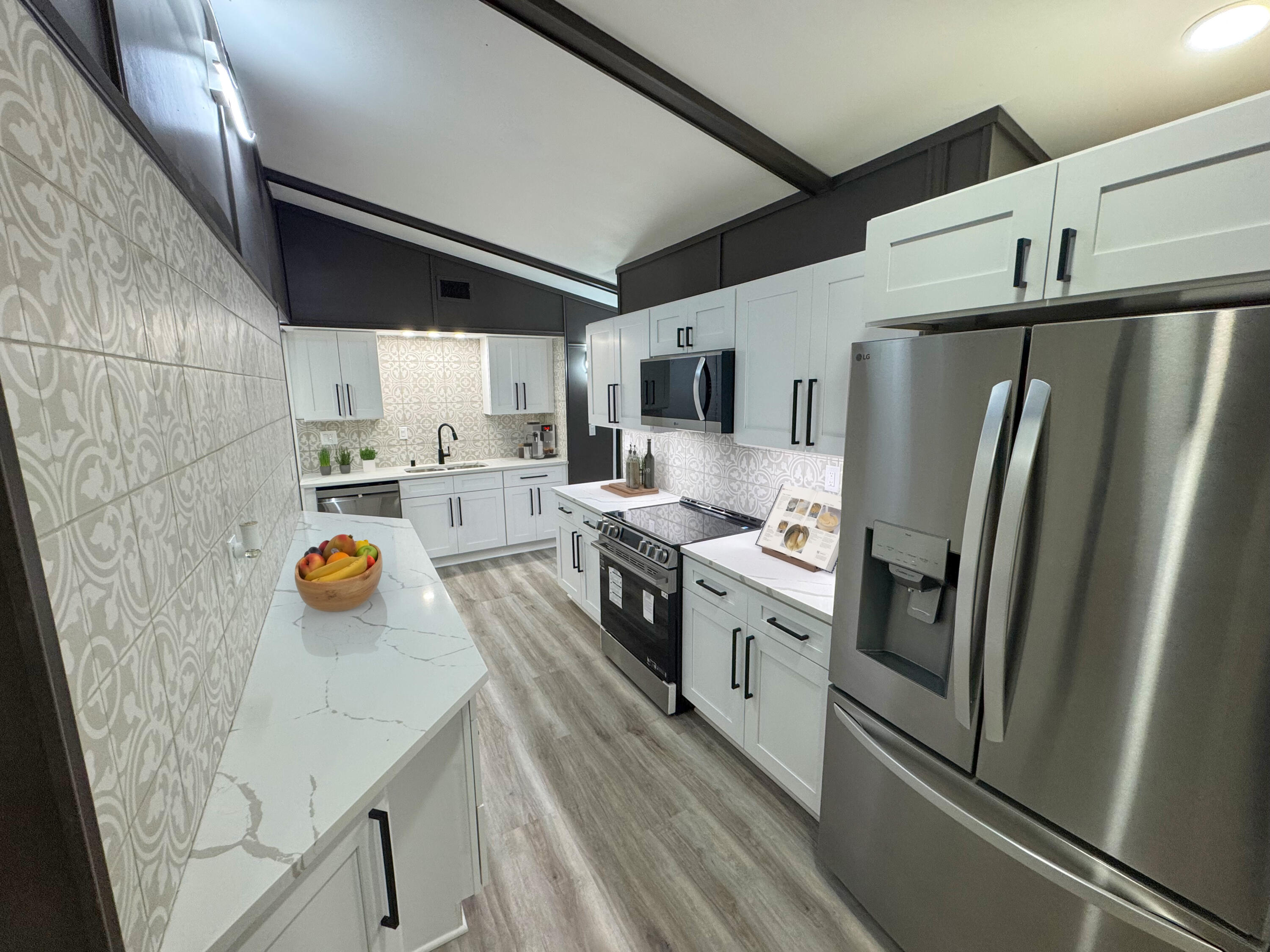 9301 Michigan Avenue Sturtevant, WI 53177 - Photo 4 of 13 IMG_7990